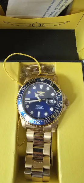 Invicta Pro Diver aur stare excelent