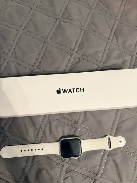 Apple Watch SE 2 aluminiu stare bun