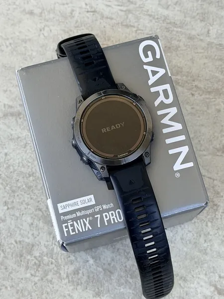 Garmin Fenix 7X Pro titan stare bun