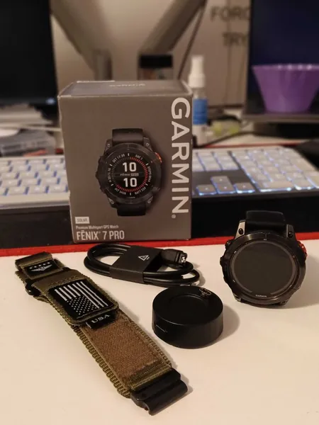 Garmin Fenix 7 Pro otel stare bun