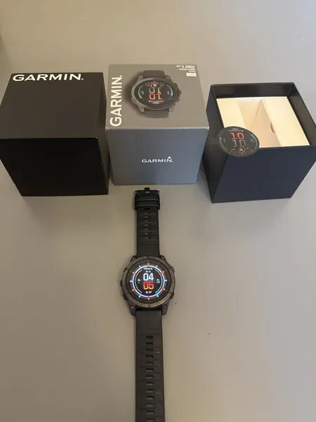 Garmin Fenix E plastic stare bun