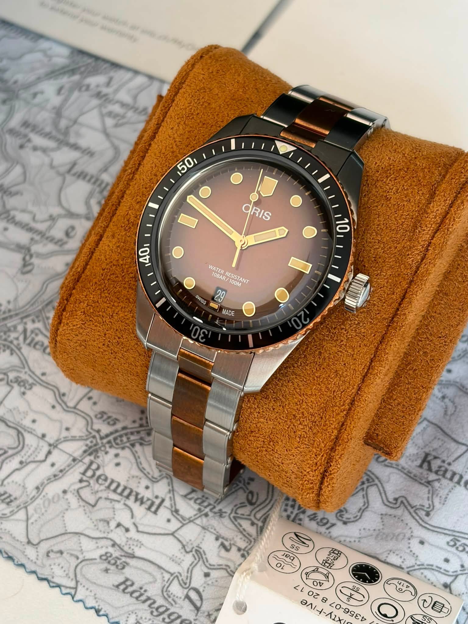 Oris Divers Sixty-Five Date 01 733 7707 4356-07 otel stare nou