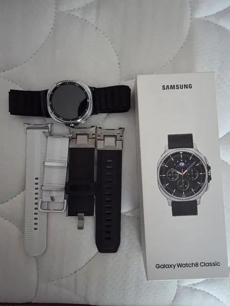 Samsung Watch 8 Classic otel stare bun