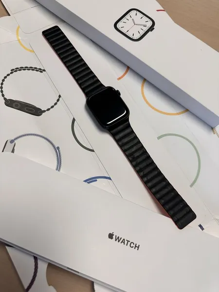 Apple Watch Series 7 aluminiu stare bun