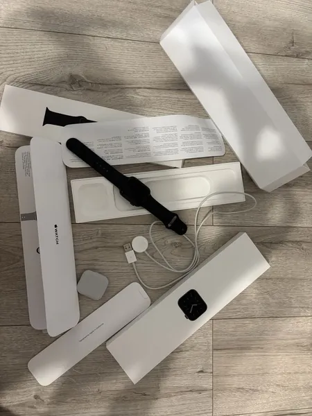 Apple Watch Series 6 aluminiu stare bun