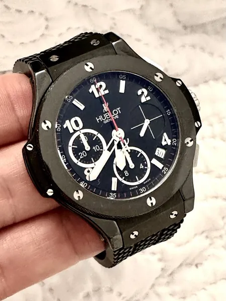 Hublot Big Bang Black Magic ceramica stare bun
