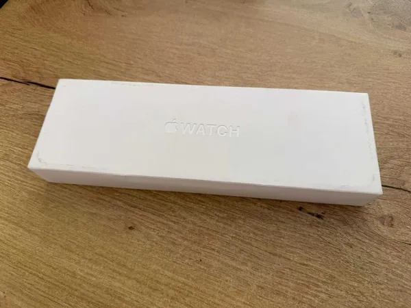 Apple Series 11 aluminiu stare nou