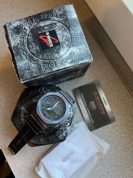 Casio G-Shock GA-2100 plastic stare bun