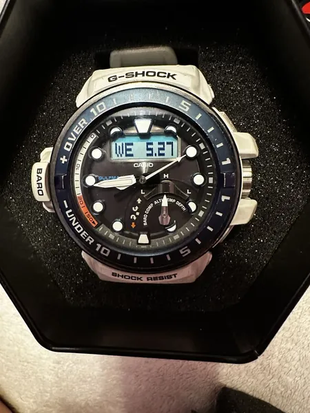 Casio G-Shock Gulfmaster plastic stare bun