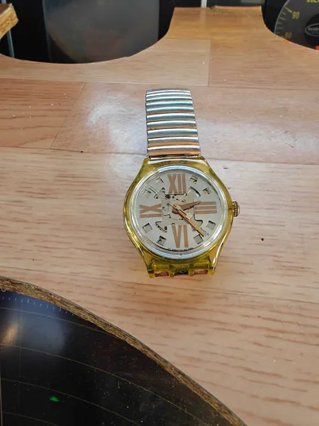Swatch Copper Rush plastic stare bun