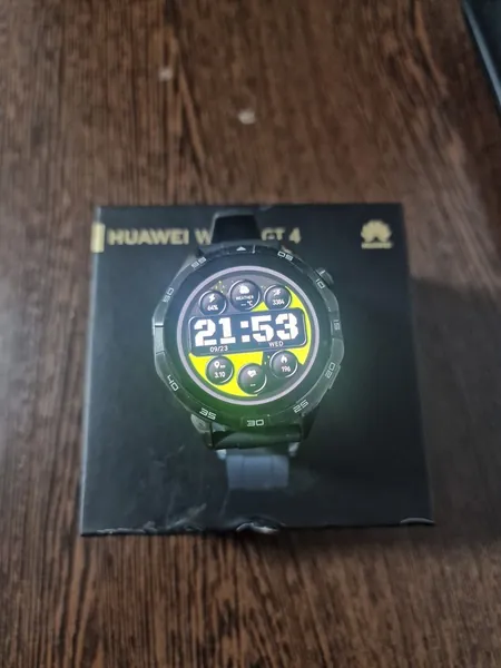 Huawei Watch GT 4 otel stare bun