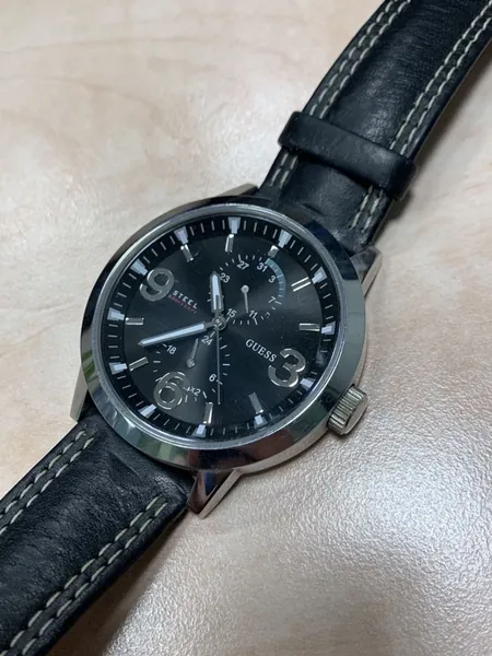 Guess Steel Multifunction otel stare bun