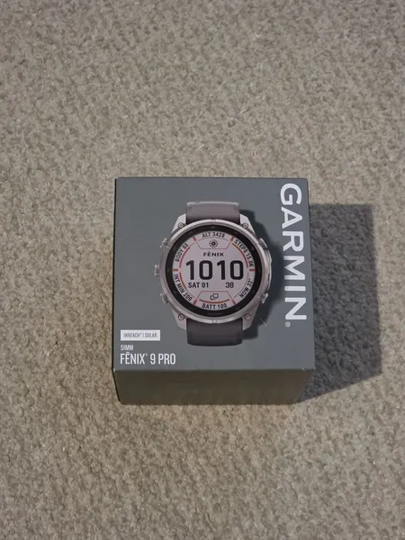 Garmin Fenix 9 Pro Solar titan stare nou