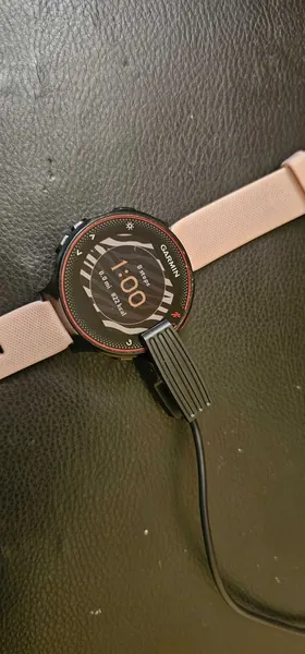 Garmin Forerunner 235 plastic stare bun