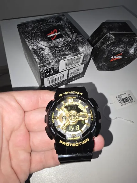 Casio G-Shock GA-110GB GA-110GB-1AER plastic stare nou