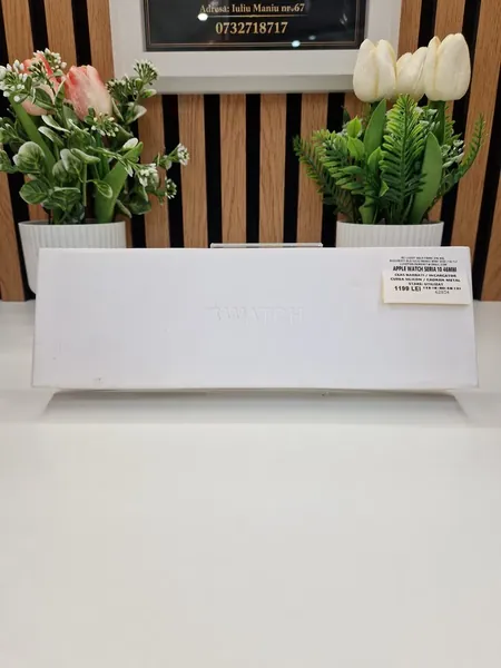 Apple Watch Series 10 stare bun