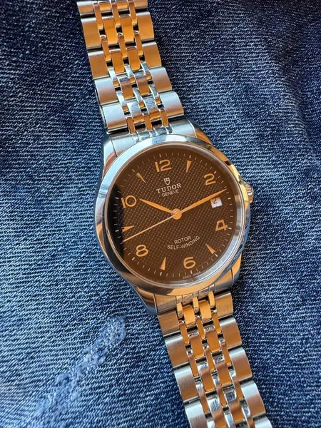 Tudor 1926 otel stare bun