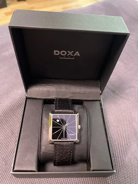Doxa 350.10 Sapphire 350.10 otel stare bun