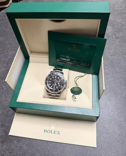 Rolex Sea-Dweller 43 126600 otel stare excelent