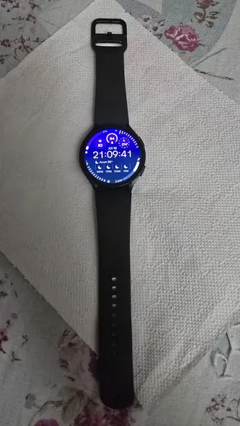Samsung Galaxy Watch 6 Graphite stare bun