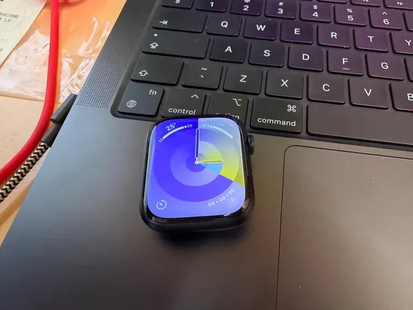 Apple Watch Series 9 Midnight aluminiu stare excelent