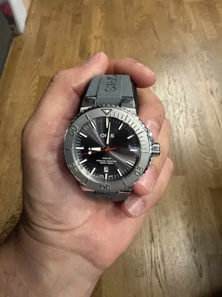 Oris Aquis Date 7730 oțel stare bun
