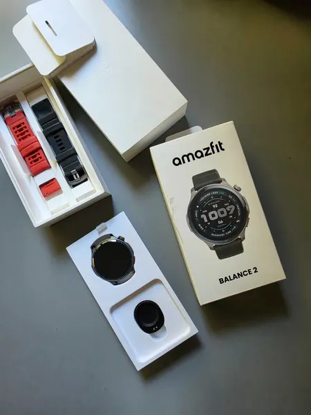 Amazfit Balance 2 Black stare bun