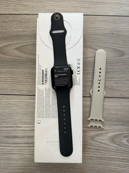 Apple Watch SE 2 Midnight aluminiu stare bun