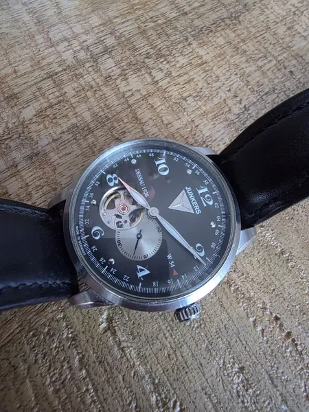 Junkers Dessau 1926 Open Heart Black Dial 6360-2 oțel stare bun