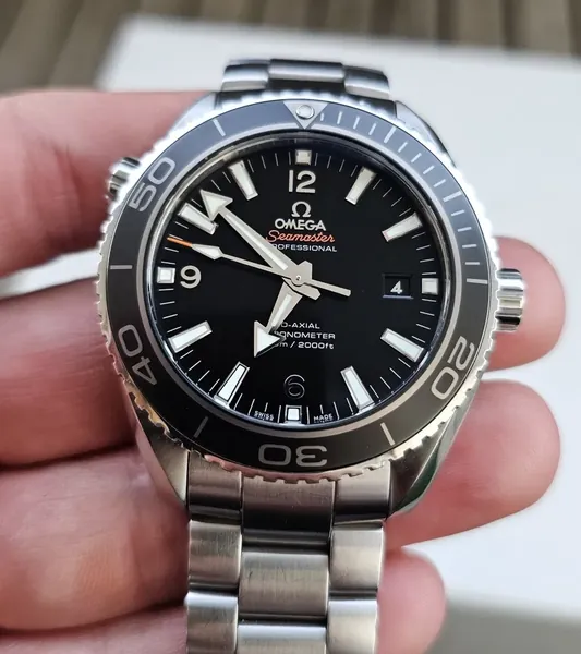 Omega Seamaster Planet Ocean Black Ceramic Bezel 232.30.46.21.01.001 oțel stare bun
