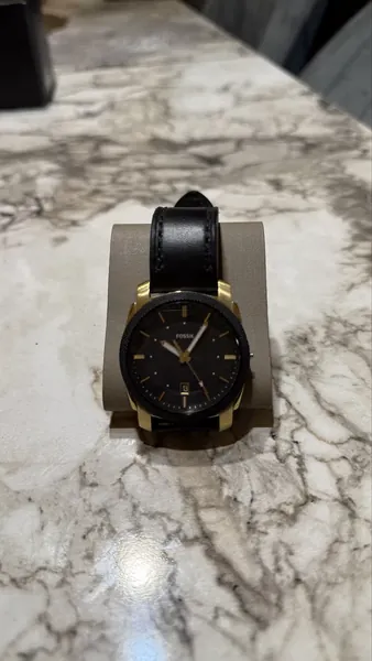 Fossil Machine Black Gold-Tone FS5263 stare bun