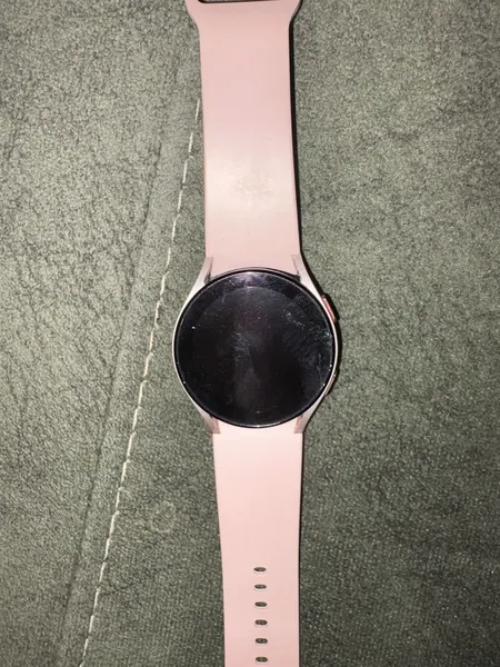 Samsung Galaxy Watch 4 aluminiu stare bun