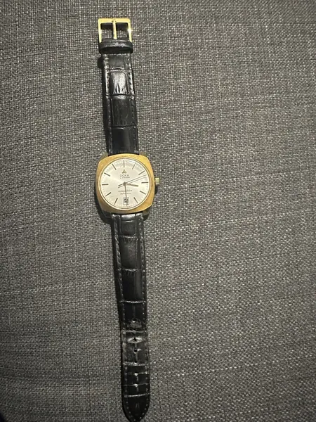 Doxa Conquistador Automatic Date aur stare bun