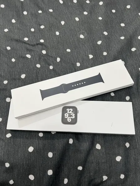Apple Watch SE 2 stare bun