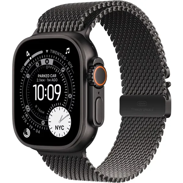 Apple Watch Ultra 3 Black Titanium Milanese Loop stare bun