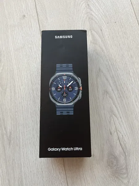 Samsung Galaxy Watch Ultra Titanium Blue stare nou