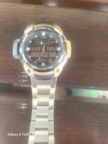 Casio SGW-400H Gold SGW-400H alt material stare bun