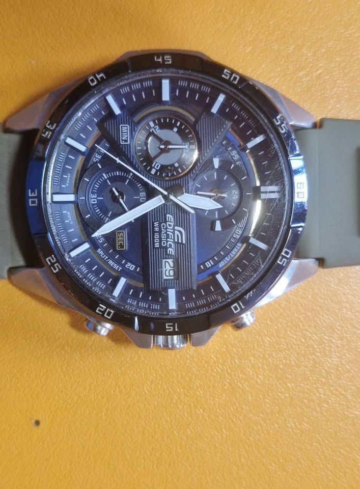 Casio EFR-526-2C