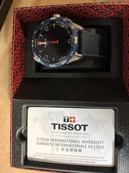 Tissot T-Touch Connect Solar Blue titan stare bun