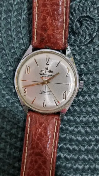 Atlantic Worldmaster 21 Jewels anii 1970 oțel stare bun