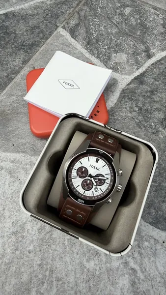Fossil Coachman Cadran alb, curea maro CH2625 oțel stare excelent