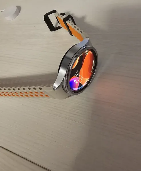 Samsung Galaxy Watch 6 Classic Curea sport alb-portocaliu oțel stare excelent