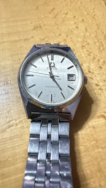 Titus Solvil Automatic Cadran argintiu cu dată, vintage oțel stare bun