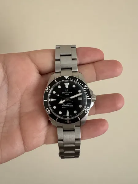 Certina DS Action Powermatic 80, 38 mm, cadran negru oțel stare excelent