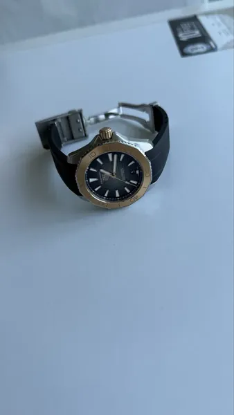 Tag Heuer Aquaracer Professional 200 Calibre 5, bezel bicolor oțel stare excelent