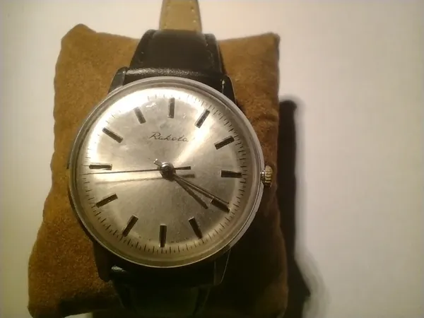 Raketa Made in USSR 17 rubine, cadran argintiu oțel stare bun