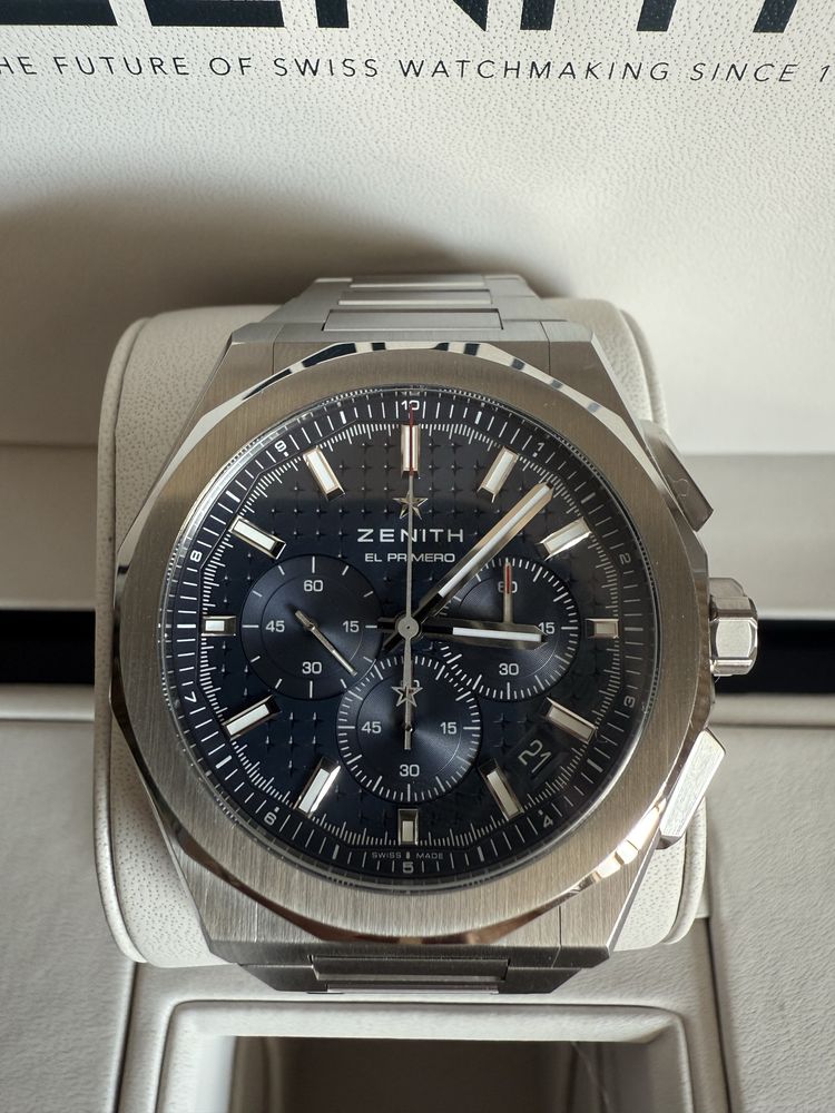 Zenith Defy Skyline Chrono 03.9500.3600/51.I001 otel stare excelent