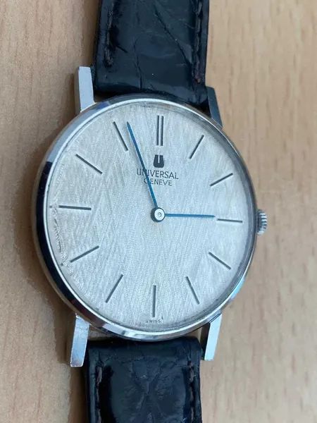 Universal Genève Altesse Cal. 1-42, cadran gri texturat 8421 09/03 oțel stare excelent