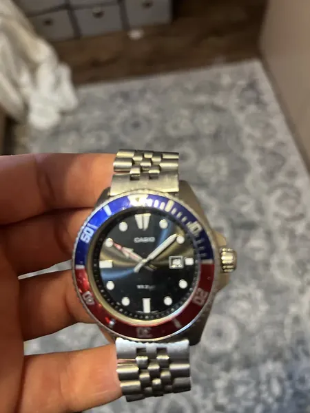 Casio Collection Diver Pepsi oțel stare bun