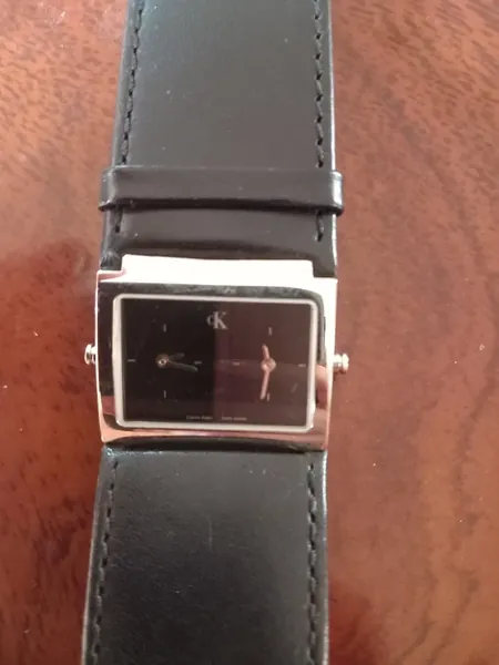 Calvin Klein Dual Time stare excelent